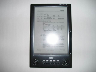 Illustration for article titled Harlin eReader V9 Is Like an Oversized Sony Reader, Has Stylus for Note-taking
